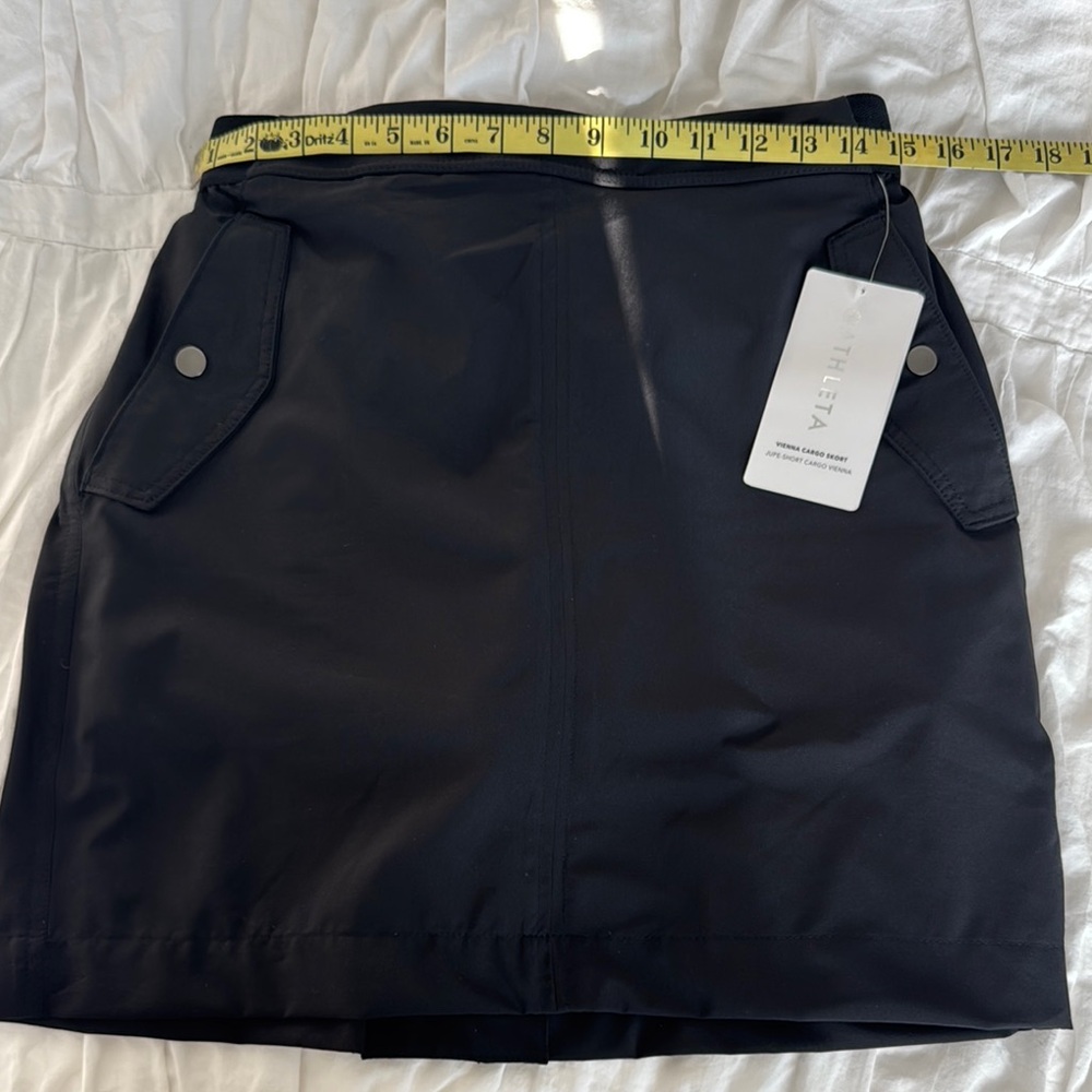 Athleta Women's Black Vienna Cargo Skort